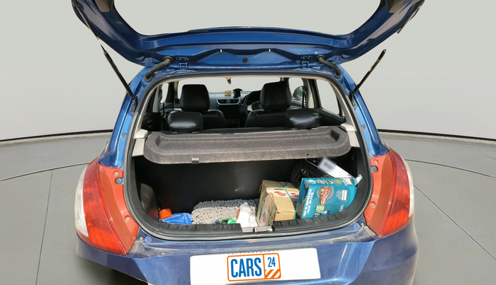 2014 Maruti Swift VXI, Petrol, Manual, 26,000 km, exterior