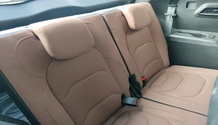 2023 MG HECTOR PLUS SHARP PRO 1.5 PETROL TURBO CVT 6 STR, Petrol, Automatic, 15,551 km, interior