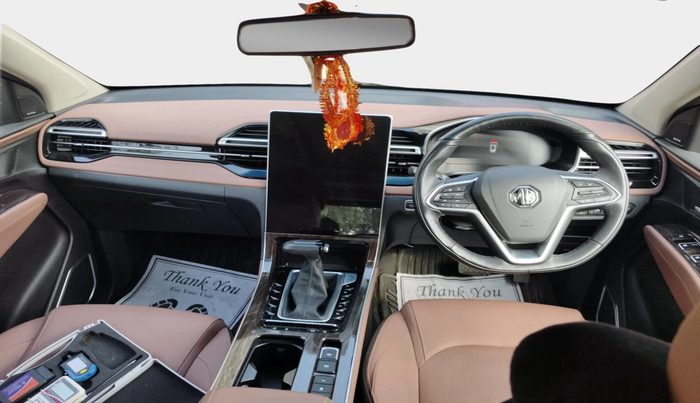 2023 MG HECTOR PLUS SHARP PRO 1.5 PETROL TURBO CVT 6 STR, Petrol, Automatic, 15,551 km, interior