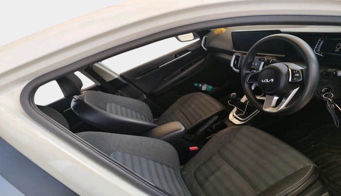 2022 KIA SONET HTE 1.2, Petrol, Manual, 33,075 km, interior