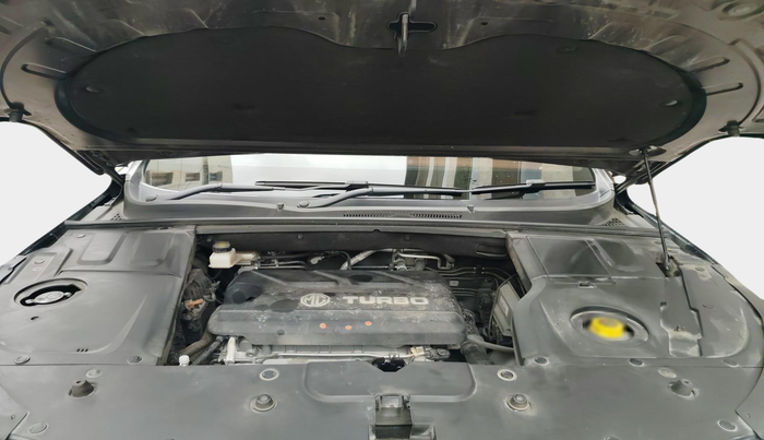 2023 MG HECTOR PLUS SHARP PRO 1.5 TURBO MT 7 STR, Petrol, Manual, 22,961 km, exterior