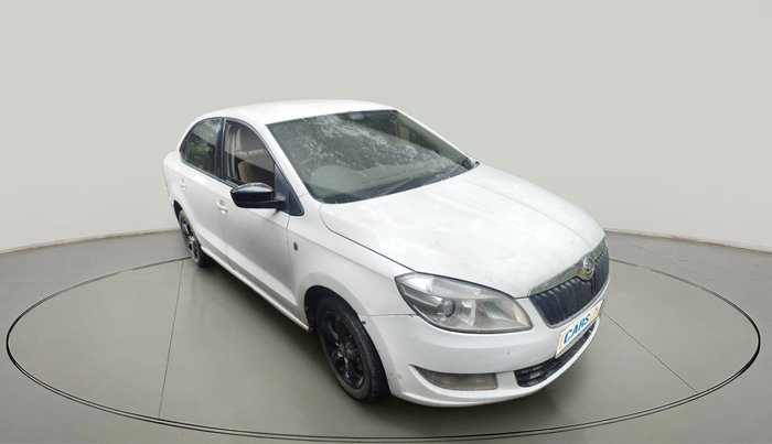 2014 Skoda Rapid ELEGANCE 1.6 TDI CR MT, Diesel, Manual, 99,957 km, exterior
