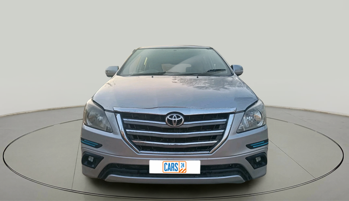 2012 Toyota Innova 2.5 VX 8 STR, Diesel, Manual, 1,80,725 km, exterior