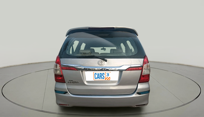 2012 Toyota Innova 2.5 VX 8 STR, Diesel, Manual, 1,80,725 km, exterior