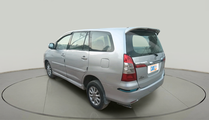 2012 Toyota Innova 2.5 VX 8 STR, Diesel, Manual, 1,80,725 km, exterior