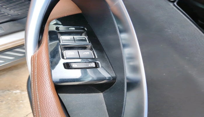 2021 MG HECTOR PLUS SHARP 2.0 DIESEL TURBO MT 6-STR, Diesel, Manual, 46,524 km, interior