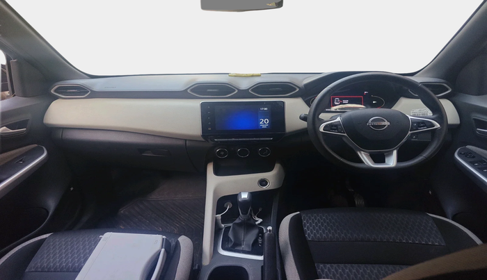 2023 Nissan MAGNITE XV PREMIUM TURBO CVT, Petrol, Automatic, 26,964 km, interior