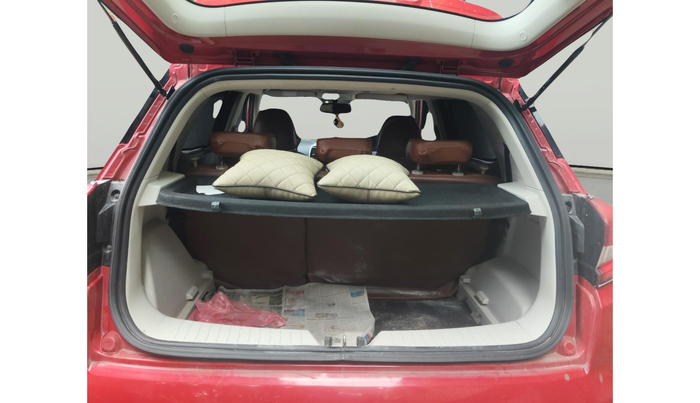 2021 Mahindra XUV300 W8 (O) 1.5 DIESEL, Diesel, Manual, 77,886 km, exterior