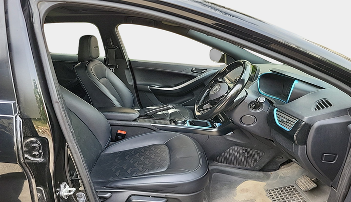 2022 Tata NEXON EV XZ PLUS LUX DARK EDITION, Electric, Automatic, 66,306 km, interior