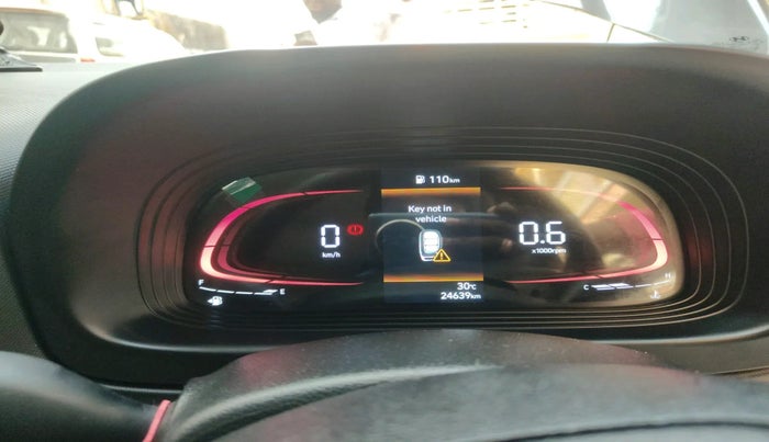 2025 Hyundai VENUE S(O) 1.2, Petrol, Manual, 24,639 km, interior