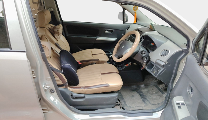 2010 Maruti Wagon R 1.0 LXI CNG, Petrol, Manual, 1,09,024 km, interior