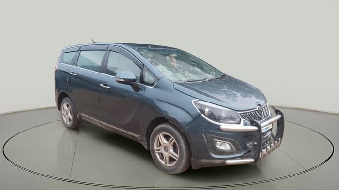2018 Mahindra MARAZZO M6 8 STR, Diesel, Manual, 2,11,800 km, exterior