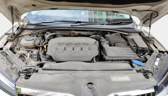 2020 Skoda Superb L&K 2.0 TSI AT, Petrol, Automatic, 1,03,198 km, exterior