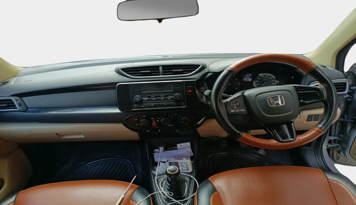 2020 Honda Amaze 1.5L I-DTEC S, Diesel, Manual, 1,43,733 km, interior
