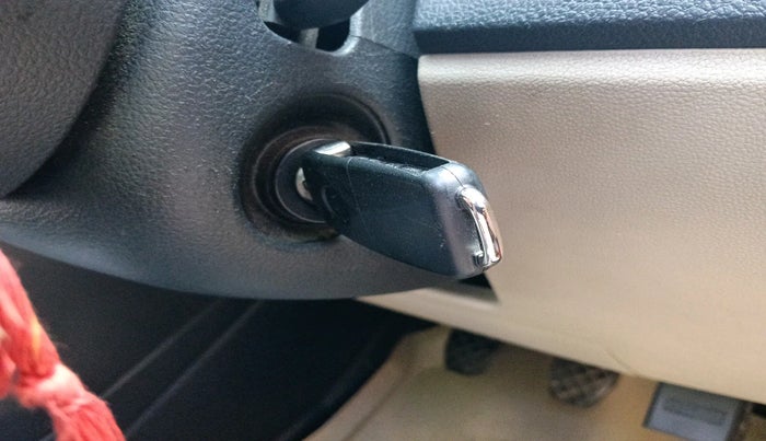 2014 Volkswagen Polo COMFORTLINE 1.2L, Petrol, Manual, 76,818 km, interior