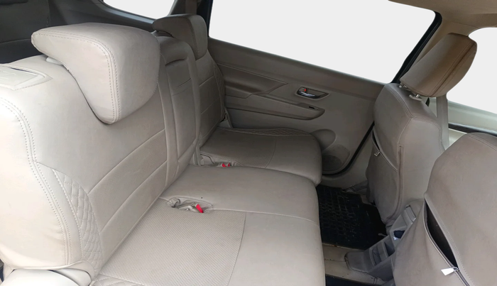 2021 Maruti Ertiga ZXI+ SHVS, Petrol, Manual, 88,180 km, interior