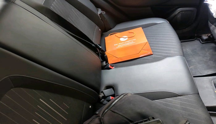 2023 Hyundai VENUE SX(O) 1.0 Turbo DCT Knight Edition, Petrol, Automatic, 42,425 km, interior