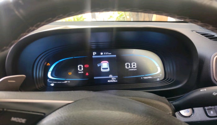 2023 Hyundai VENUE SX(O) 1.0 Turbo DCT Knight Edition, Petrol, Automatic, 42,425 km, interior