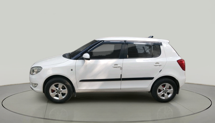 2011 Skoda Fabia ELEGANCE 1.2 MPI, Petrol, Manual, 1,16,694 km, exterior