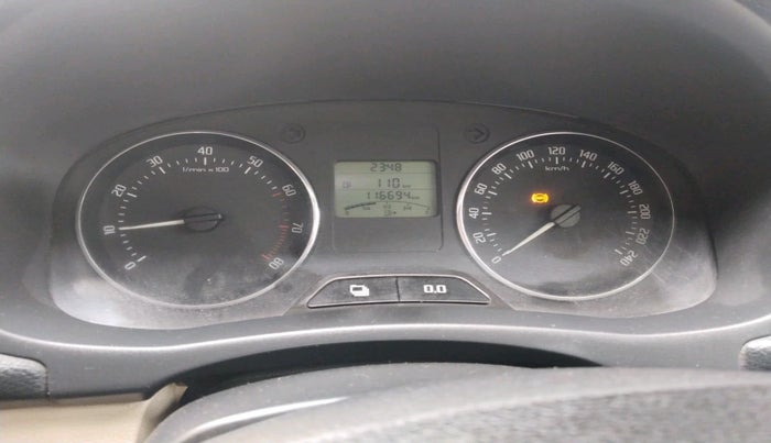 2011 Skoda Fabia ELEGANCE 1.2 MPI, Petrol, Manual, 1,16,694 km, interior