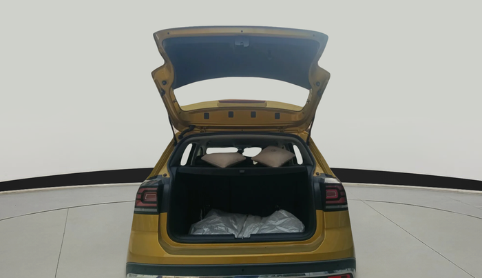 2021 Volkswagen TAIGUN HIGHLINE 1.0 TSI AT, Petrol, Automatic, 31,342 km, exterior