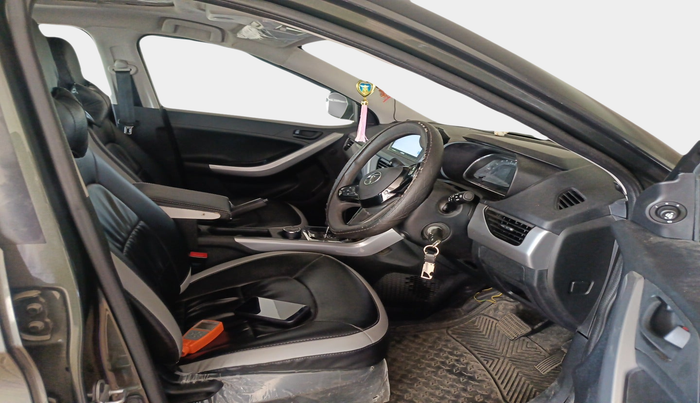 2022 Tata NEXON XMA SUNROOF PETROL, Petrol, Automatic, 11,187 km, interior