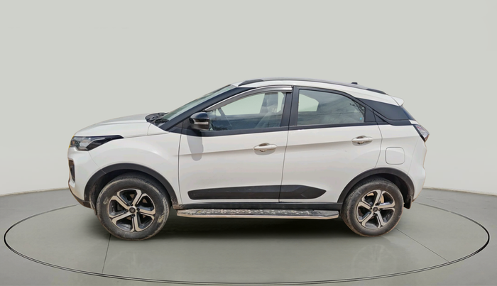 2022 Tata NEXON XZ PLUS (PREMIUM) PETROL, Petrol, Manual, 39,335 km, exterior