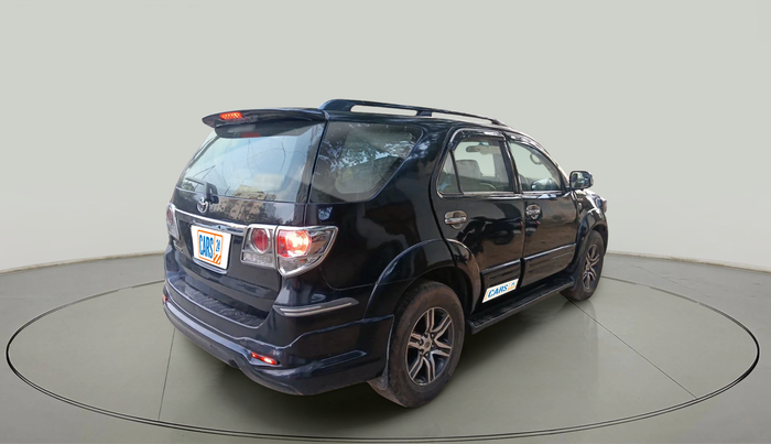 2010 Toyota Fortuner 3.0 4X4 MT, Diesel, Manual, 1,92,113 km, exterior