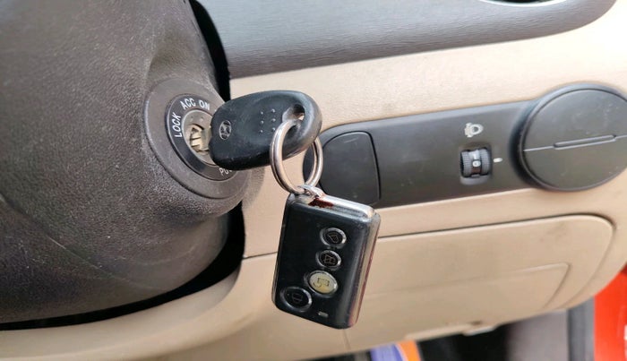 2010 Hyundai i10 SPORTZ 1.2, Petrol, Manual, 1,08,817 km, interior