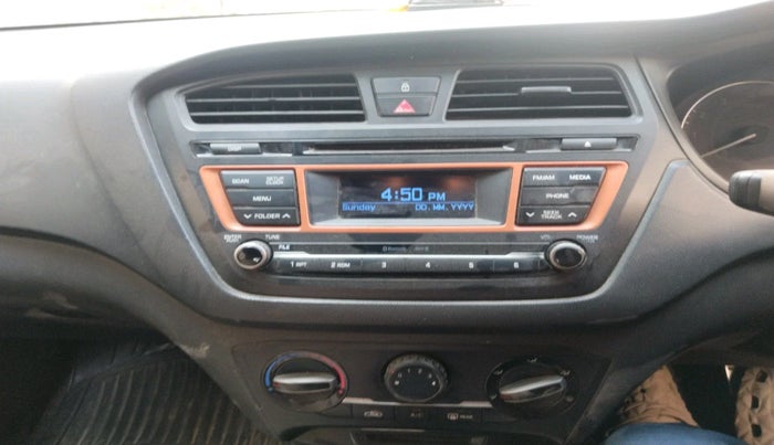 2015 Hyundai i20 Active 1.2 S, Petrol, Manual, 1,54,692 km, interior