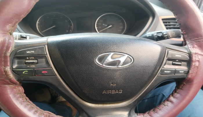 2015 Hyundai i20 Active 1.2 S, Petrol, Manual, 1,54,692 km, interior