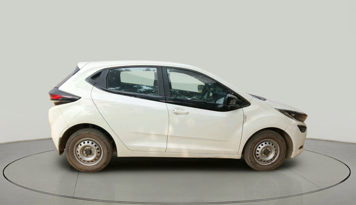 2021 Tata ALTROZ XE PETROL, Petrol, Manual, 41,755 km, exterior