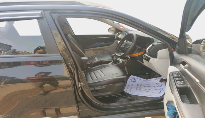 2023 KIA SONET HTX 1.5, Diesel, Manual, 35,912 km, interior