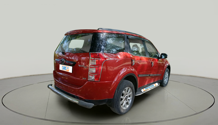 2016 Mahindra XUV500 W8, Diesel, Manual, 1,23,224 km, exterior