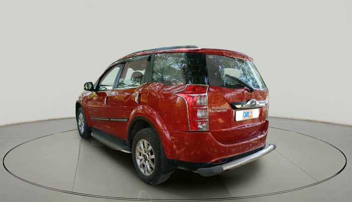 2016 Mahindra XUV500 W8, Diesel, Manual, 1,23,224 km, exterior