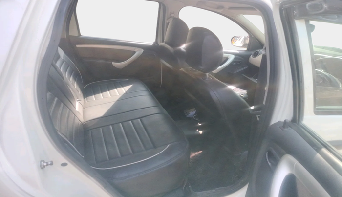 2012 Renault Duster 85 PS RXL DIESEL, Diesel, Manual, 1,37,158 km, interior