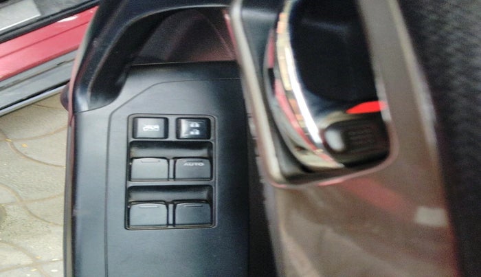 2019 Maruti Vitara Brezza ZDI PLUS AMT, Diesel, Automatic, 1,03,206 km, interior