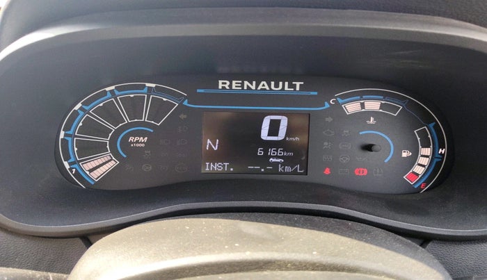 2024 Renault Kwid CLIMBER AMT 1.0, Petrol, Automatic, 6,166 km, interior