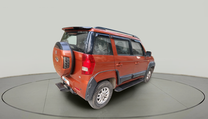 2017 Mahindra TUV300 T8, Diesel, Manual, 94,767 km, exterior