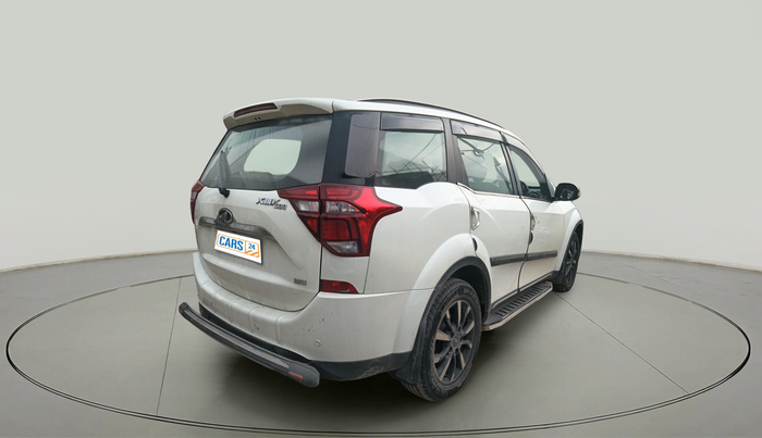 2019 Mahindra XUV500 W11, Diesel, Manual, 1,10,489 km, exterior