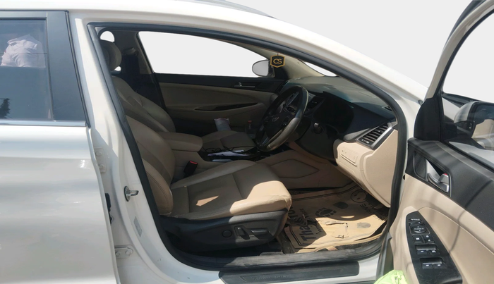 2018 Hyundai Tucson GLS 4WD AT DIESEL, Diesel, Automatic, 1,18,045 km, interior