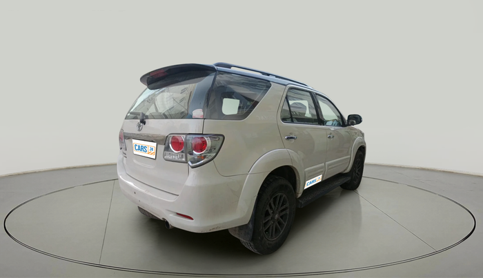 2013 Toyota Fortuner 3.0 4X2 AT, Diesel, Automatic, 1,57,881 km, exterior