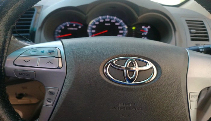2013 Toyota Fortuner 3.0 4X2 AT, Diesel, Automatic, 1,57,881 km, interior