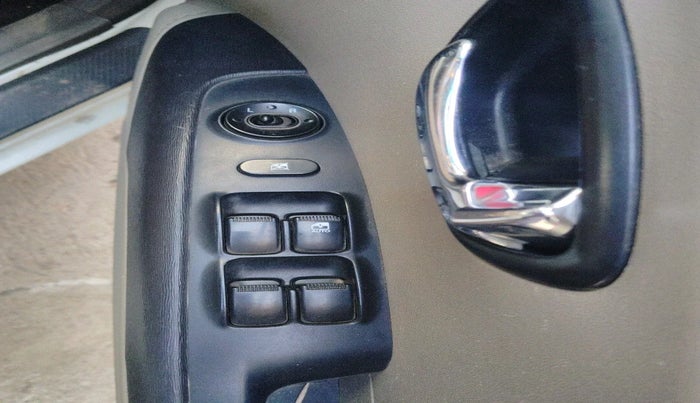 2011 Hyundai i10 SPORTZ 1.2, Petrol, Manual, 43,412 km, interior