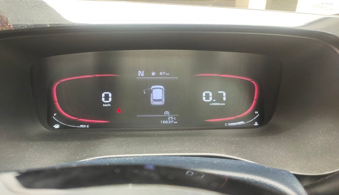 2023 KIA CARENS LUXURY 1.5 TURBO PETROL IMT 7 STR, Petrol, Manual, 16,637 km, interior