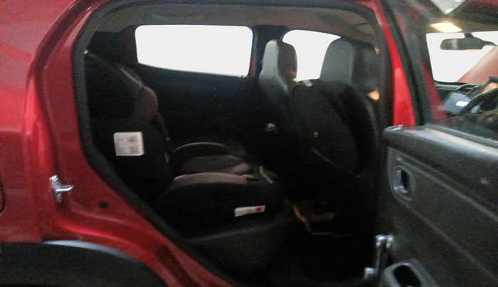 2017 Renault Kwid RXT 1.0 AMT, Petrol, Automatic, 73,295 km, interior