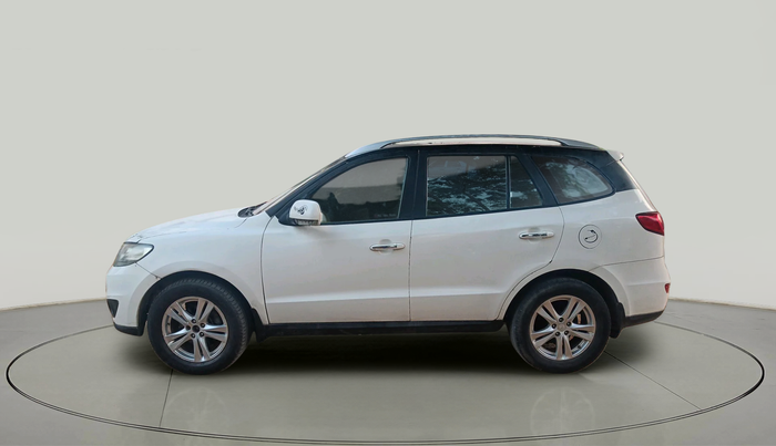 2011 Hyundai Santa Fe 2 WD, Diesel, Manual, 1,36,132 km, exterior