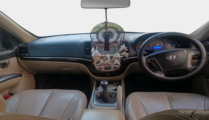 2011 Hyundai Santa Fe 2 WD, Diesel, Manual, 1,36,132 km, interior