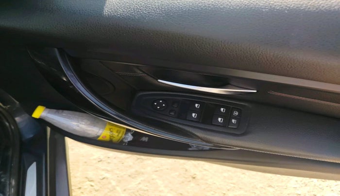 2013 BMW 3 Series 320d, Diesel, Automatic, 84,527 km, interior