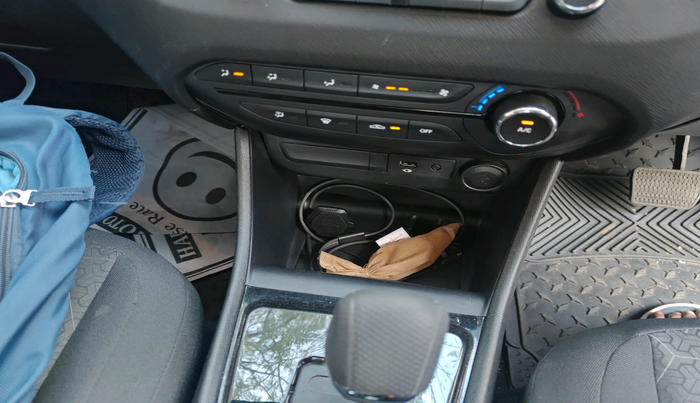 2023 Tata PUNCH ADVENTURE AMT, Petrol, Automatic, 6,327 km, interior